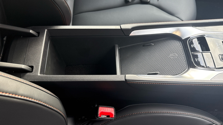 MG HS 1.5 T-GDI Trophy 5dr DCT Petrol Hatchback